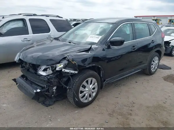 5N1AT2MT9KC825575 2019 NISSAN ROGUE - Image 2