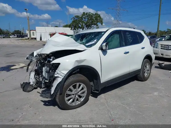 5N1AT2MT9KC830100 2019 NISSAN ROGUE - Image 2
