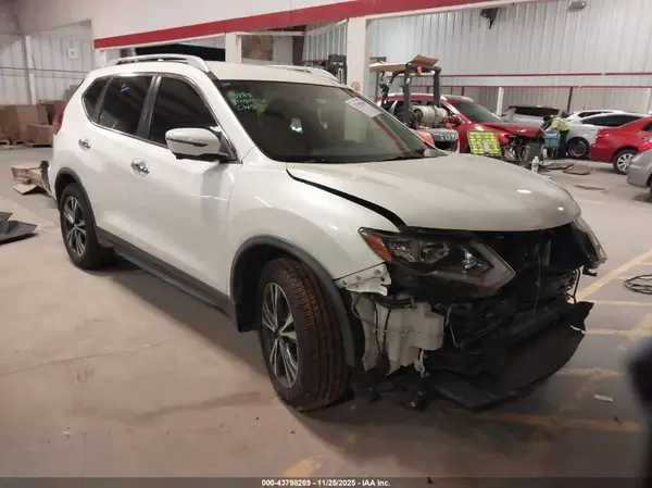 5N1AT2MT9KC830890 2019 NISSAN ROGUE - Image 1