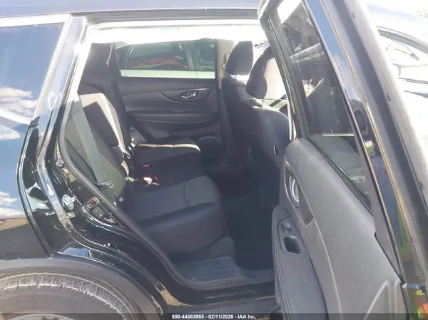 5N1AT2MT9KC844417 2019 NISSAN ROGUE - Image 8