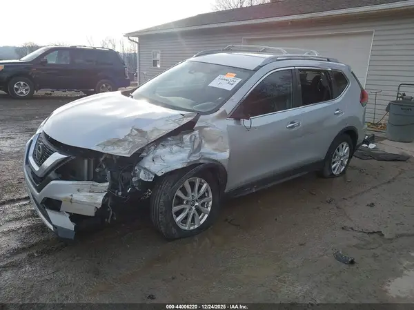5N1AT2MT9KC845924 2019 NISSAN ROGUE - Image 2