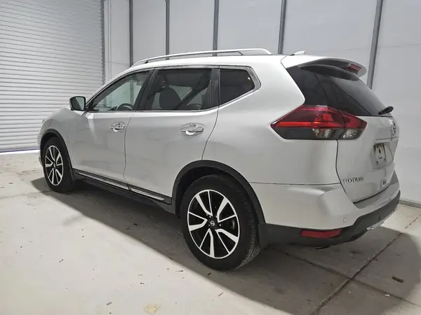 5N1AT2MT9LC702439 2020 NISSAN ROGUE - Image 2