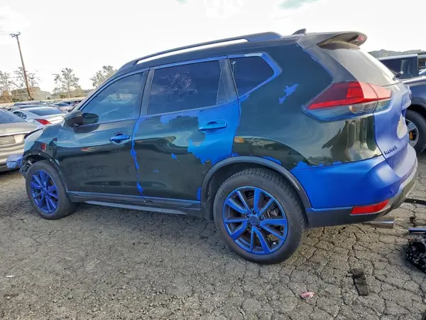 5N1AT2MT9LC711559 2020 NISSAN ROGUE - Image 2