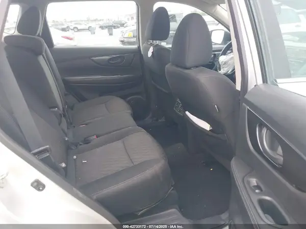 5N1AT2MT9LC737563 2020 NISSAN ROGUE - Image 8