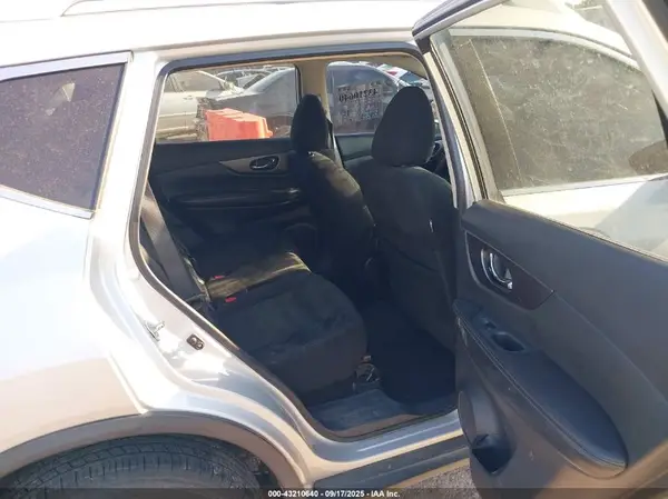 5N1AT2MTXGC771100 2016 NISSAN ROGUE - Image 8