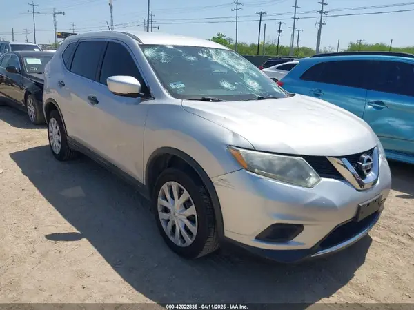 5N1AT2MTXGC785692 2016 NISSAN ROGUE - Image 1