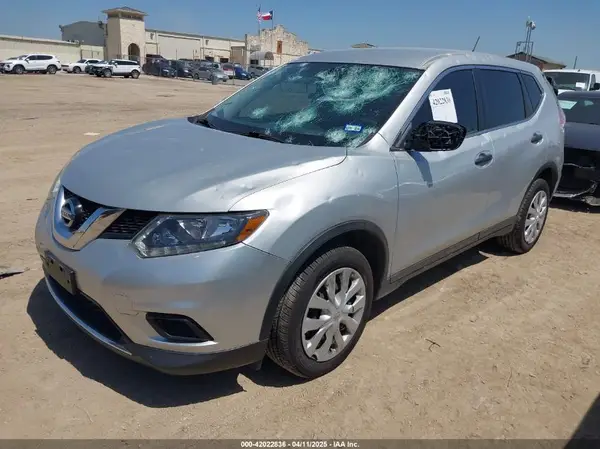 5N1AT2MTXGC785692 2016 NISSAN ROGUE - Image 2