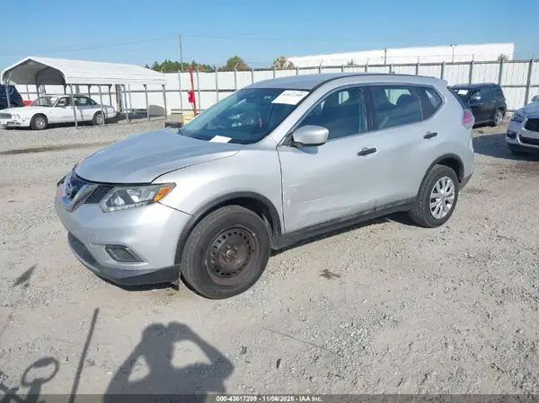 5N1AT2MTXGC826760 2016 NISSAN ROGUE - Image 2