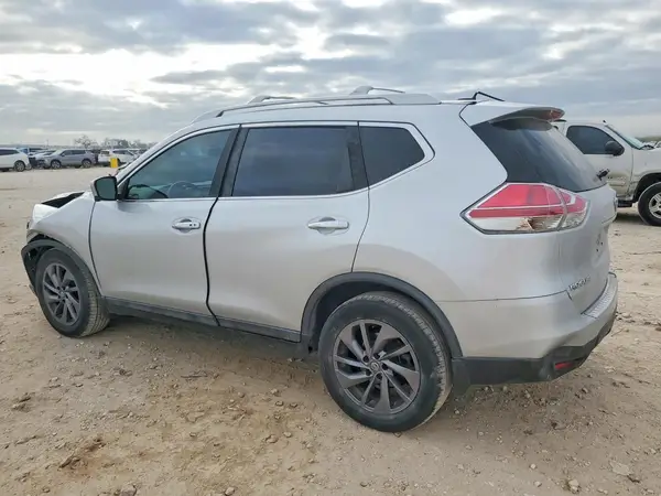 5N1AT2MTXGC875540 2016 NISSAN ROGUE - Image 2