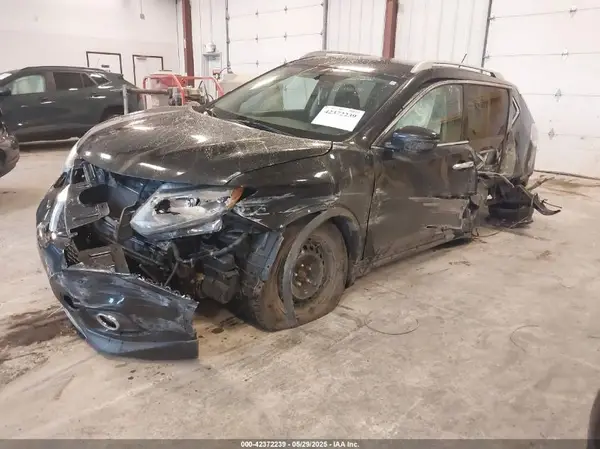 5N1AT2MTXGC896551 2016 NISSAN ROGUE - Image 2