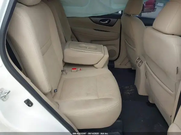 5N1AT2MTXGC916054 2016 NISSAN ROGUE - Image 8