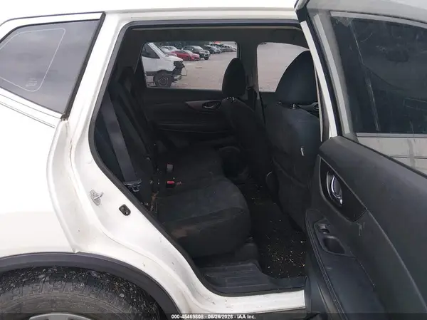 5N1AT2MTXGC922467 2016 NISSAN ROGUE - Image 8