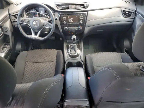 5N1AT2MTXHC731083 2017 NISSAN ROGUE - Image 8