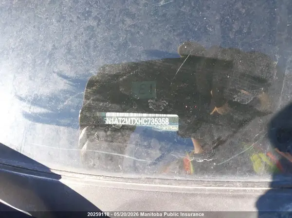 5N1AT2MTXHC735358 2017 NISSAN ROGUE - Image 8