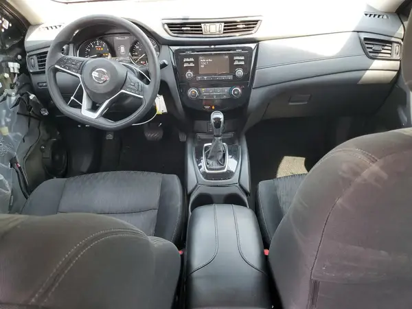 5N1AT2MTXHC735599 2017 NISSAN ROGUE - Image 8