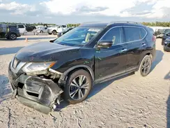 5N1AT2MTXHC749521 2017 NISSAN ROGUE