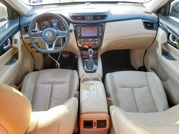 5N1AT2MTXHC749521 2017 NISSAN ROGUE - Image 8
