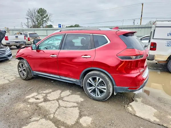 5N1AT2MTXHC751446 2017 NISSAN ROGUE - Image 2