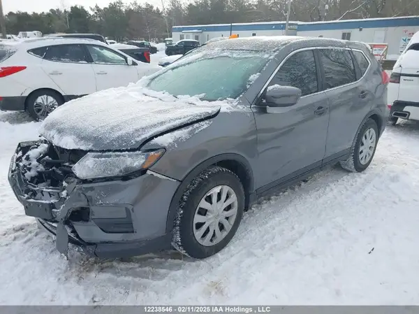 5N1AT2MTXHC763256 2017 NISSAN ROGUE - Image 2