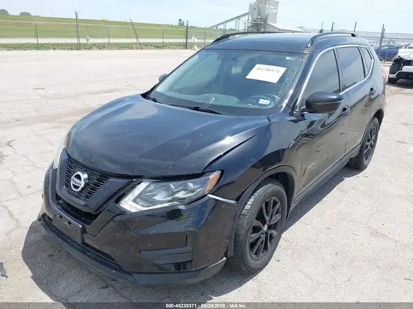 5N1AT2MTXHC769283 2017 NISSAN ROGUE - Image 2