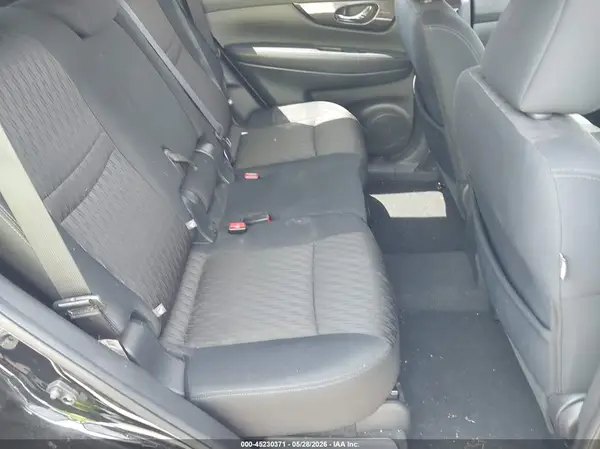 5N1AT2MTXHC769283 2017 NISSAN ROGUE - Image 8