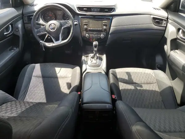 5N1AT2MTXHC771678 2017 NISSAN ROGUE - Image 8