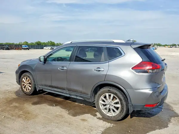 5N1AT2MTXHC779036 2017 NISSAN ROGUE - Image 2