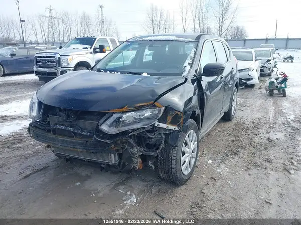 5N1AT2MTXHC789226 2017 NISSAN ROGUE - Image 2