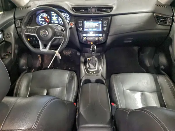 5N1AT2MTXHC799786 2017 NISSAN ROGUE - Image 8