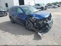 5N1AT2MTXHC803223 2017 NISSAN ROGUE