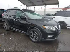 5N1AT2MTXHC812035 2017 NISSAN ROGUE