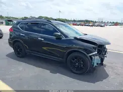 5N1AT2MTXHC813640 2017 NISSAN ROGUE