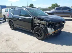 5N1AT2MTXHC814173 2017 NISSAN ROGUE