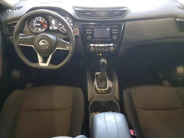 5N1AT2MTXHC824704 2017 NISSAN ROGUE - Image 8