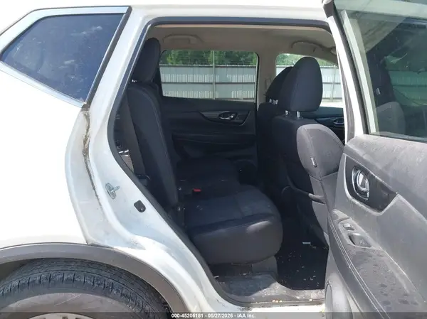 5N1AT2MTXHC824847 2017 NISSAN ROGUE - Image 8
