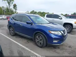 5N1AT2MTXHC826680 2017 NISSAN ROGUE