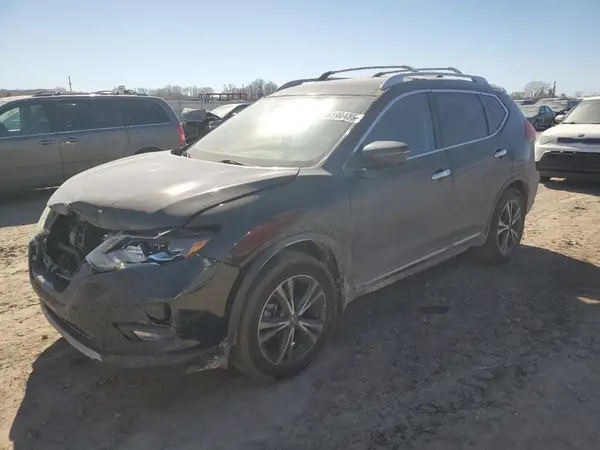5N1AT2MTXHC827876 2017 NISSAN ROGUE - Image 1