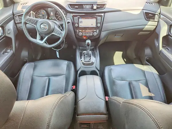 5N1AT2MTXHC828543 2017 NISSAN ROGUE - Image 8