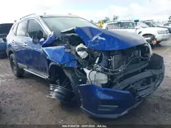 5N1AT2MTXHC835606 2017 NISSAN ROGUE