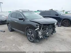 5N1AT2MTXHC837906 2017 NISSAN ROGUE