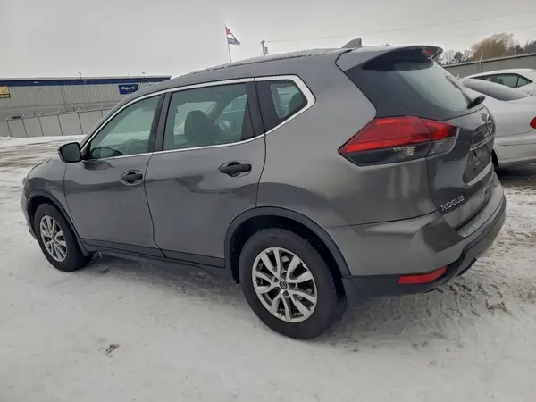5N1AT2MTXHC838330 2017 NISSAN ROGUE - Image 2