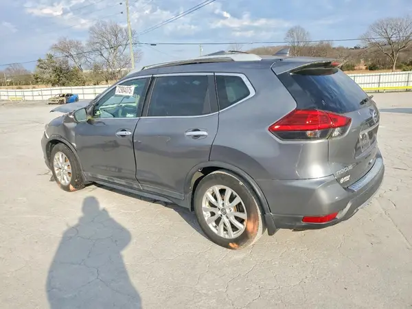 5N1AT2MTXHC843074 2017 NISSAN ROGUE - Image 2
