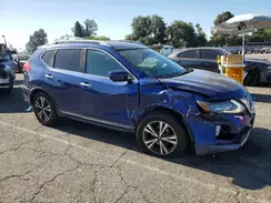 5N1AT2MTXHC861669 2017 NISSAN ROGUE