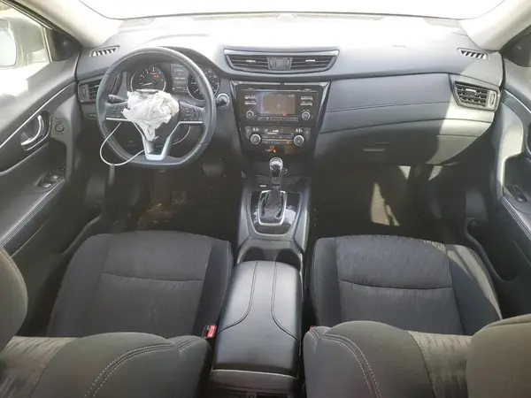 5N1AT2MTXHC861803 2017 NISSAN ROGUE - Image 8