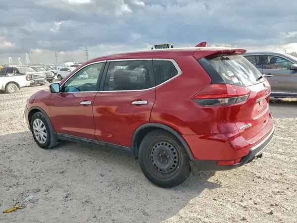 5N1AT2MTXHC867780 2017 NISSAN ROGUE - Image 2