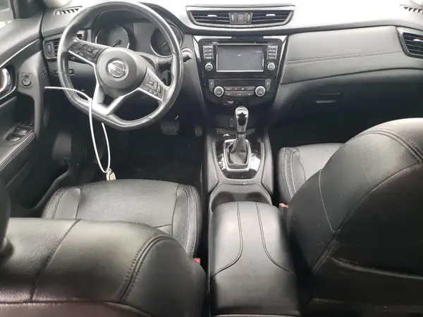 5N1AT2MTXHC872560 2017 NISSAN ROGUE - Image 8