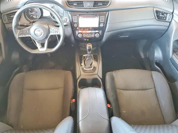 5N1AT2MTXHC875393 2017 NISSAN ROGUE - Image 8