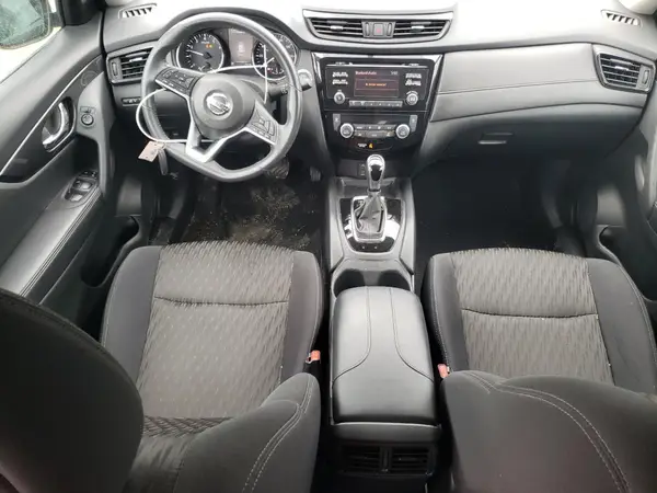 5N1AT2MTXHC876009 2017 NISSAN ROGUE - Image 8