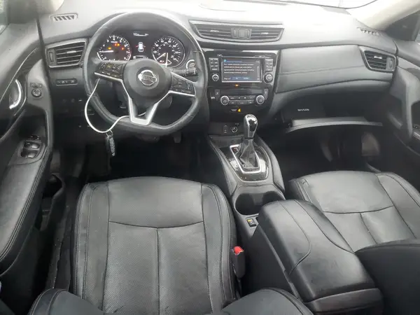 5N1AT2MTXHC877791 2017 NISSAN ROGUE - Image 8
