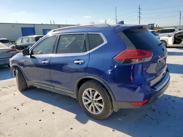 5N1AT2MTXHC878004 2017 NISSAN ROGUE - Image 2